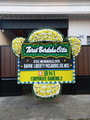 Papan Bunga Duka di Torere