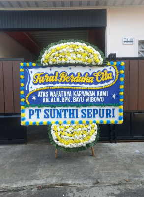 Papan Bunga Duka di Torere
