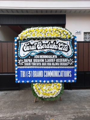 Papan Bunga Duka di Torere